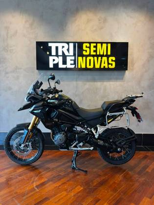 TRIUMPH TIGER 1200 BLACK EDITION TRIUMPH TIGER 1200 BLACK EDITION
